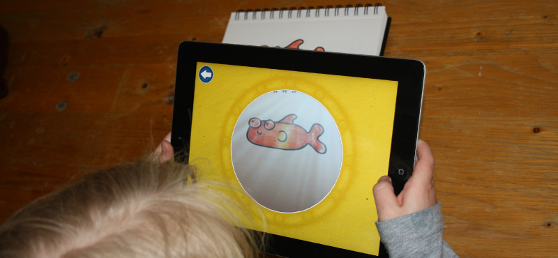SquiggleFish iPad Example